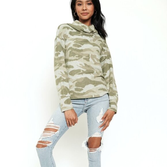 MYSTREE Camo Print Turtleneck Sweater, Green Beige, Cozy Knit Pullover - Picture 2 of 6